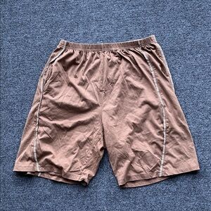 Men's Brown Athletic Shorts with Contrast Stitching